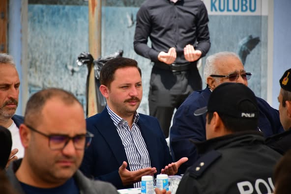 Kaymakamımız Sayın Ercan Kayabaşı Şehit Ulaş Açıkgöz’ün Sene-i Devriyesi Vesilesiyle Düzenlenen Mevlüt Programına Katıldı